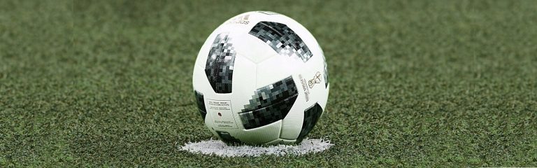 Mittwoch, 19 Uhr, Gehfussi Soccerhalle…