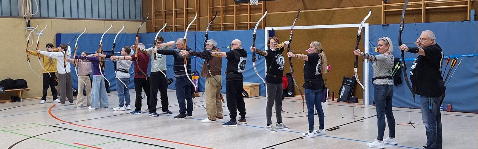 Winterzeit ist Hallenzeit… Winterzeit ist Hallenzeit…