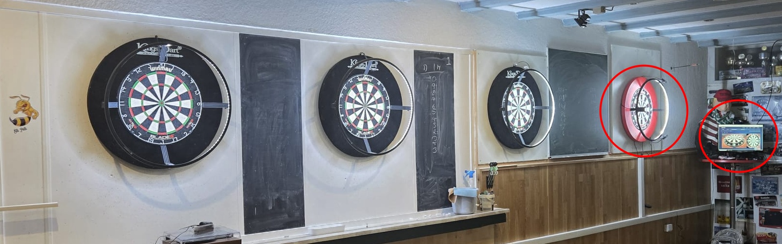 4 Dartscheibe hängt…